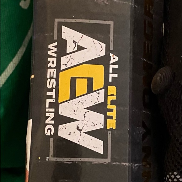 AEW Kenny omega - Picture 3 of 3